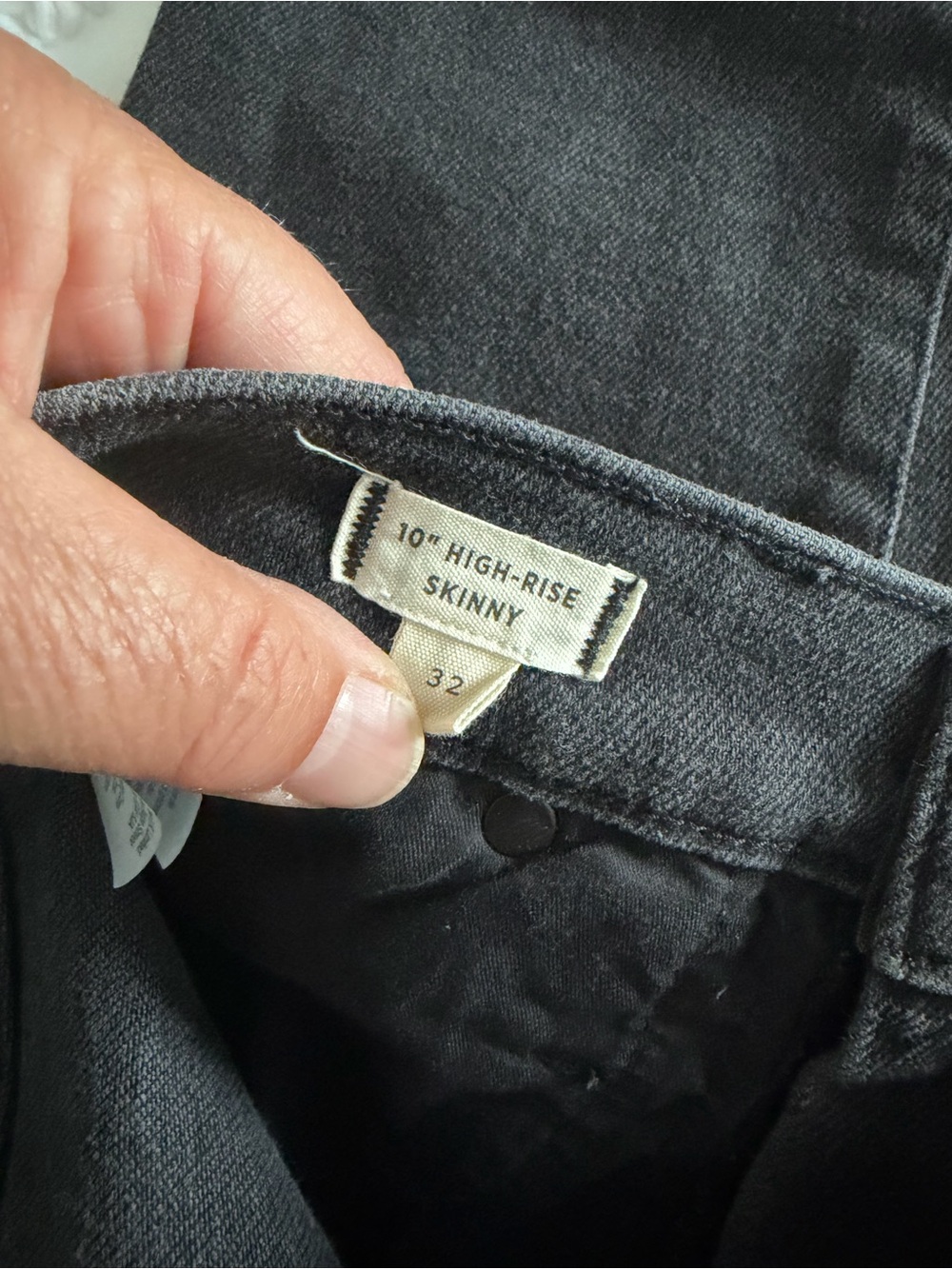Madewell Black Skinny Jeans - Picture 7 of 11